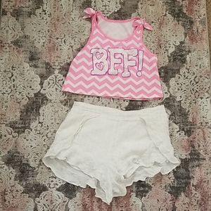 💛 Girls Spring and Summer outfit size 6 small